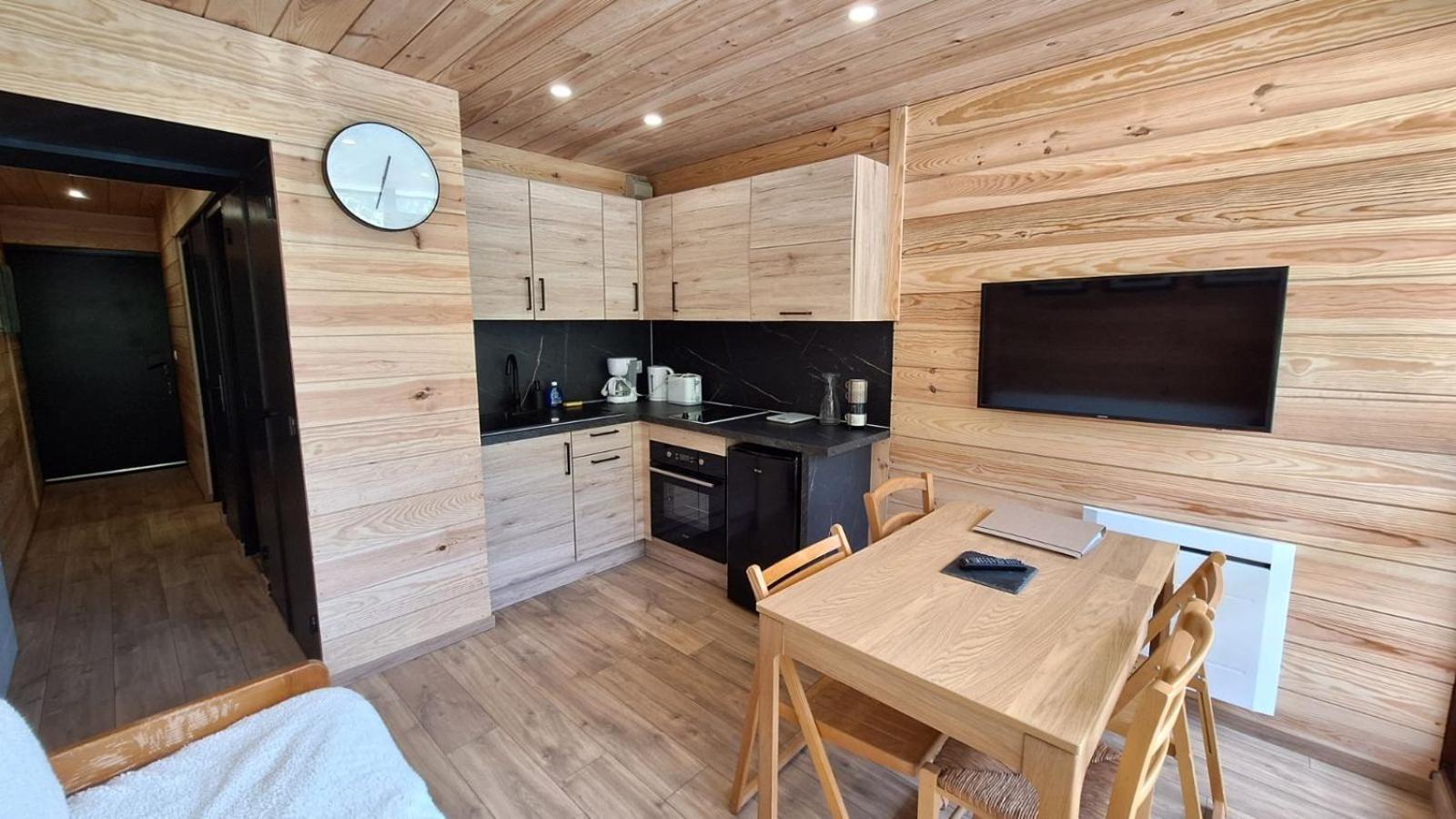 Appartement Chaleureux En Coeur De Station 라헝스 외부 사진